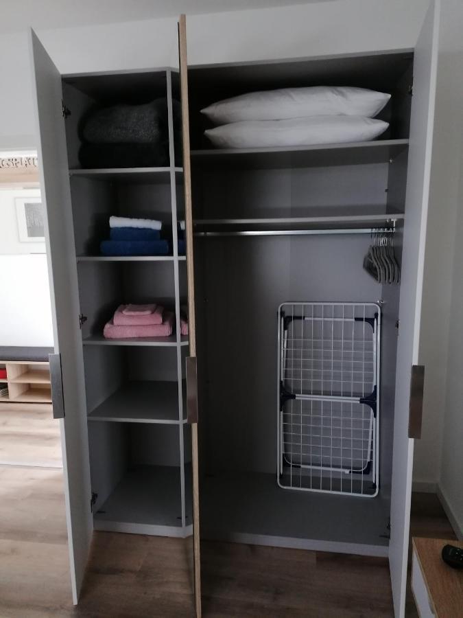 Gaestezimmer Bergerhof - Ankommen Und Wohlfuehlen Neuss Exteriér fotografie